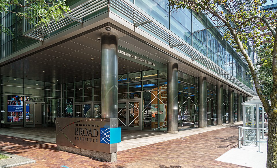 Fayl:Broad Institute, Merkin Building.jpg