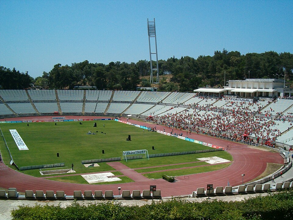 Fayl:StadionJamor.JPG