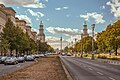 Karl-Marks-Allee Frankfurter Tor va Televizion minorasi bilan