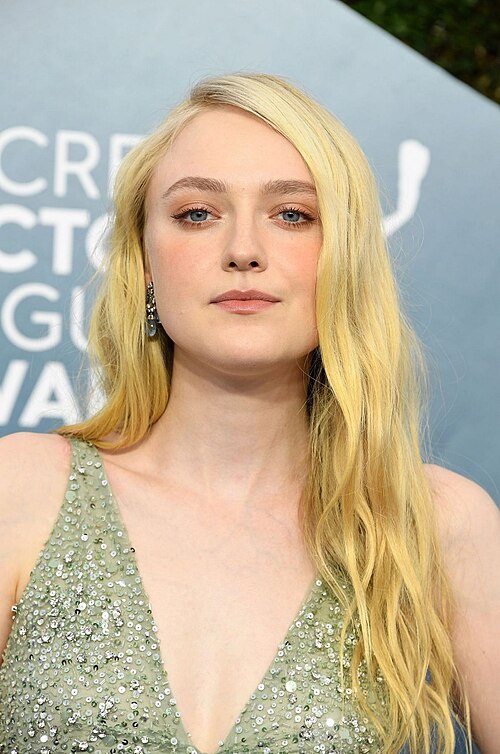Fayl:Dakota Fanning SAG AWARDS 2020.jpg