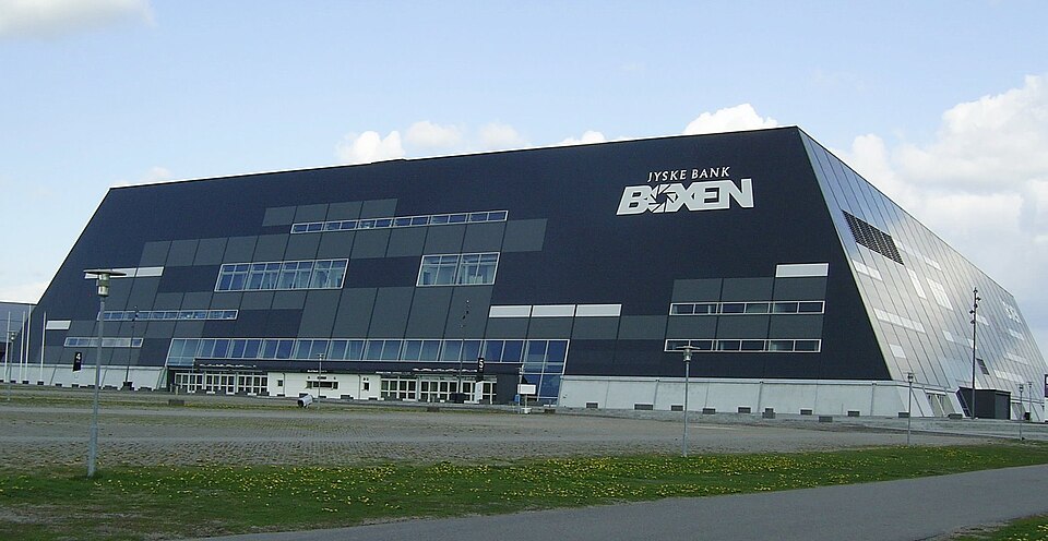 Fayl:Jyske Bank Boxen (cropped).jpg