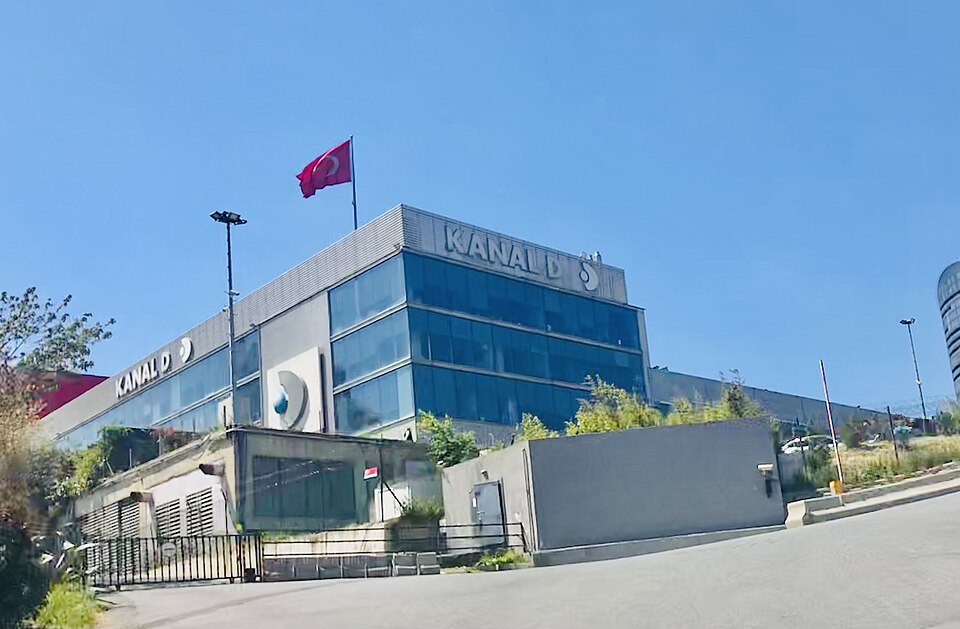Fayl:Kanal D Headquarters.jpg