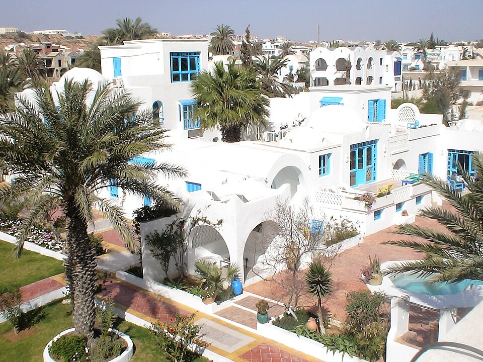 Fayl:ResidenceSoltanaZarzis.JPG