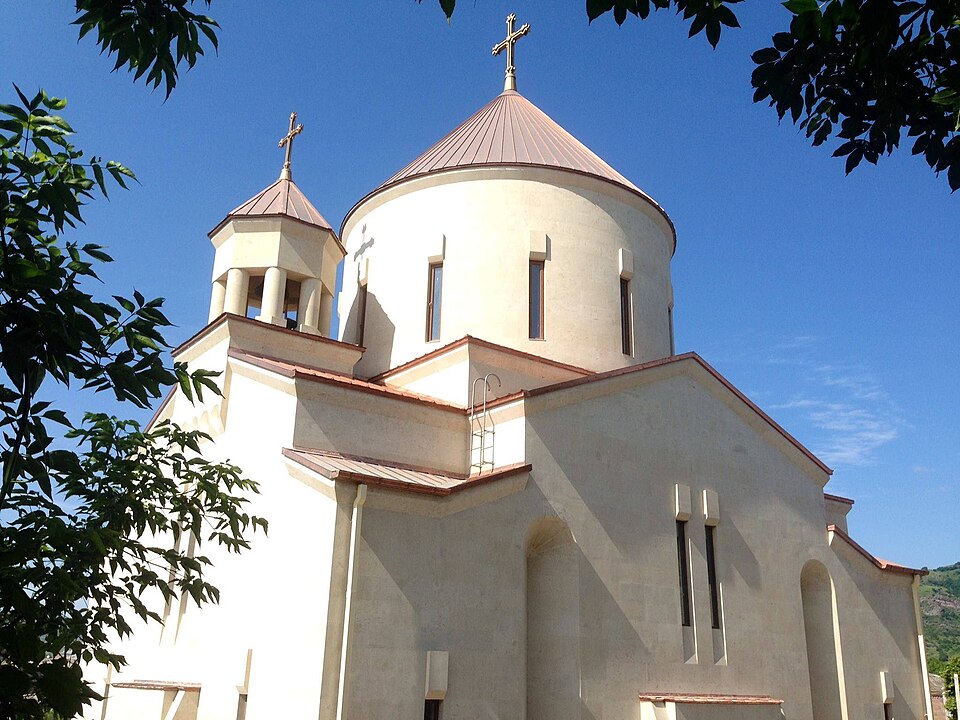Fayl:Բերդ քաղաքի Սուրբ Հովհաննես եկեղեցին.jpg