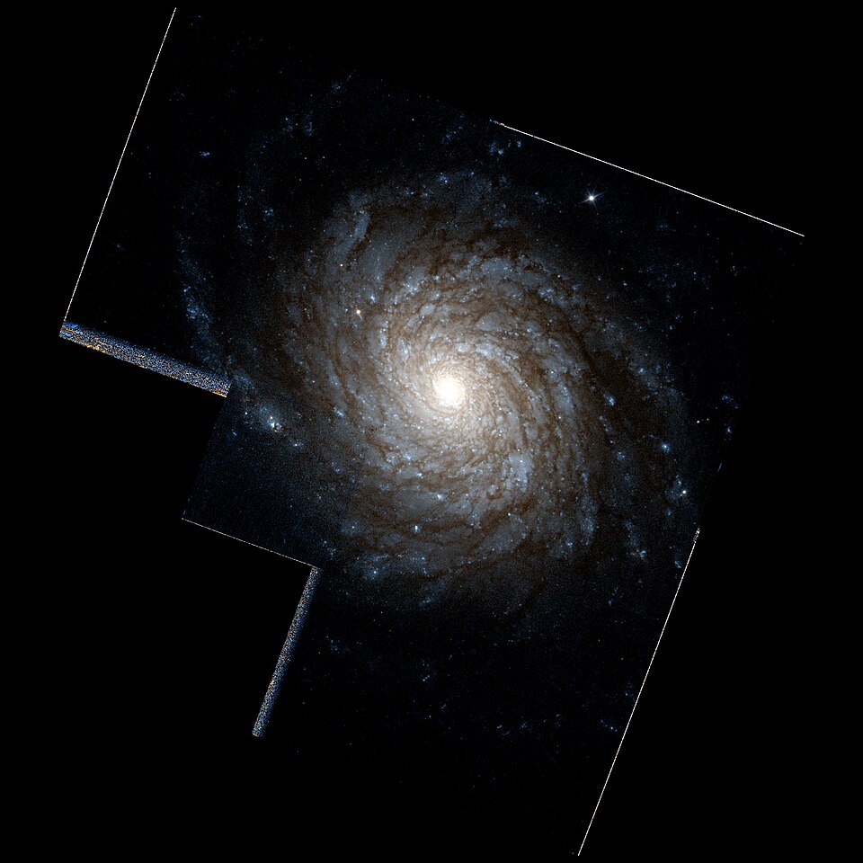 Fayl:Ngc4030-hst-R814GB450.jpg