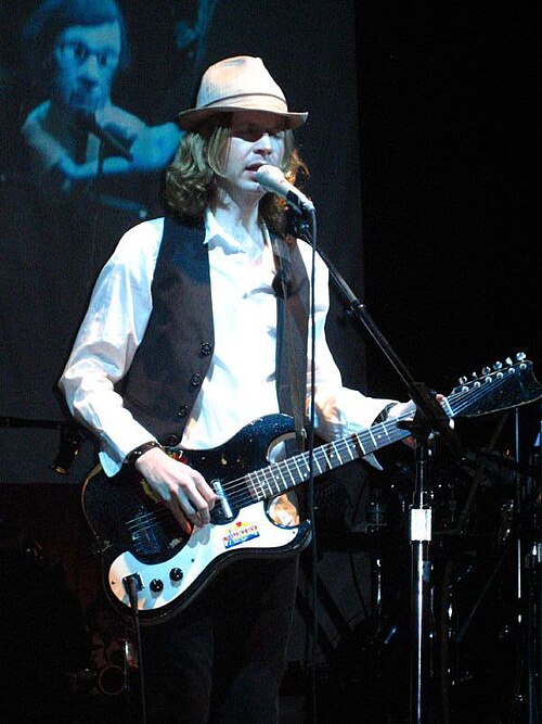Fayl:Beck 2006-01.jpg