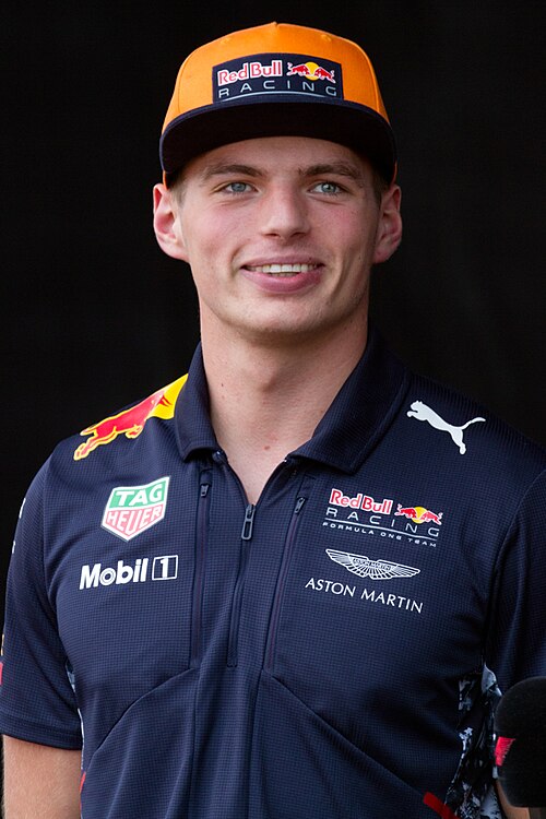 Fayl:Max Verstappen 2017 Malaysia 3.jpg
