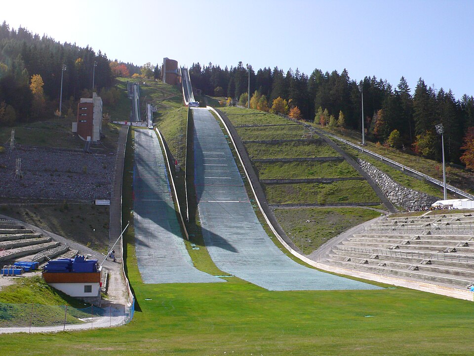 Fayl:Hill Pratz Courchevel 1.JPG