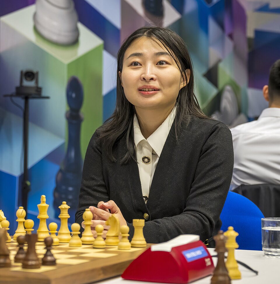 Fayl:Ju Wenjun in 2024.jpg