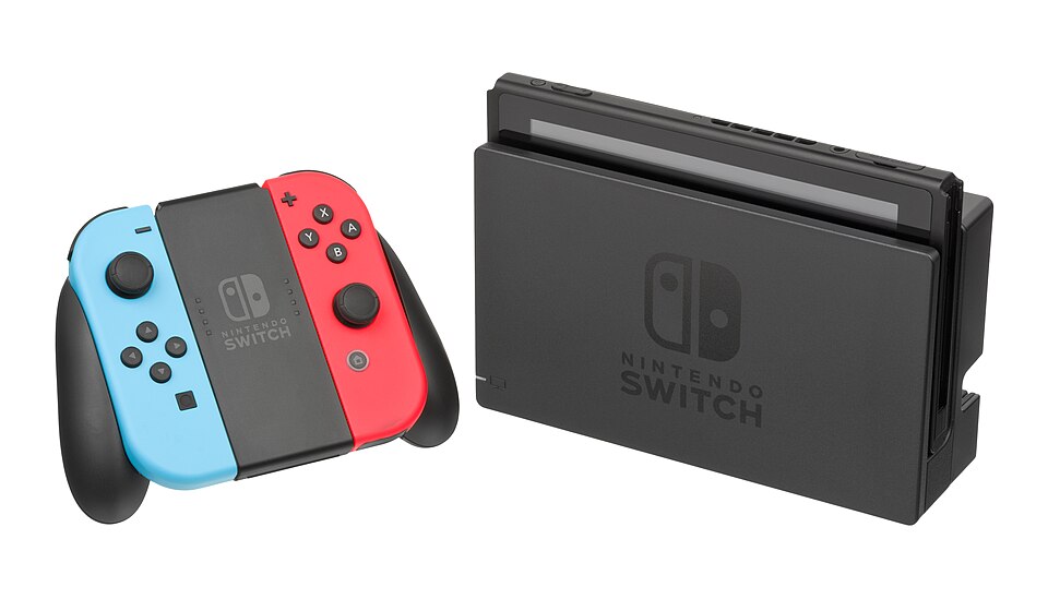 Fayl:Nintendo-Switch-Console-Docked-wJoyConRB.jpg