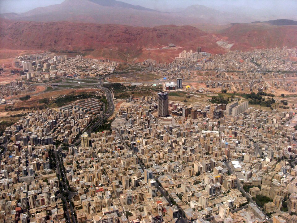 Fayl:Tabriz Aerial View.JPG
