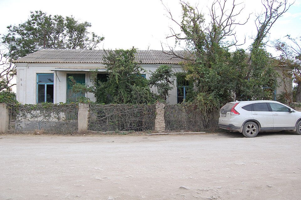 Fayl:Kurortnoye Crimea School.jpg