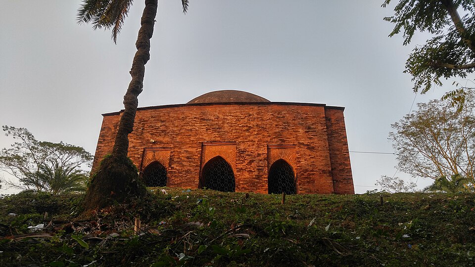 Fayl:বিবি চিনি শাহী মসজিদ.jpg