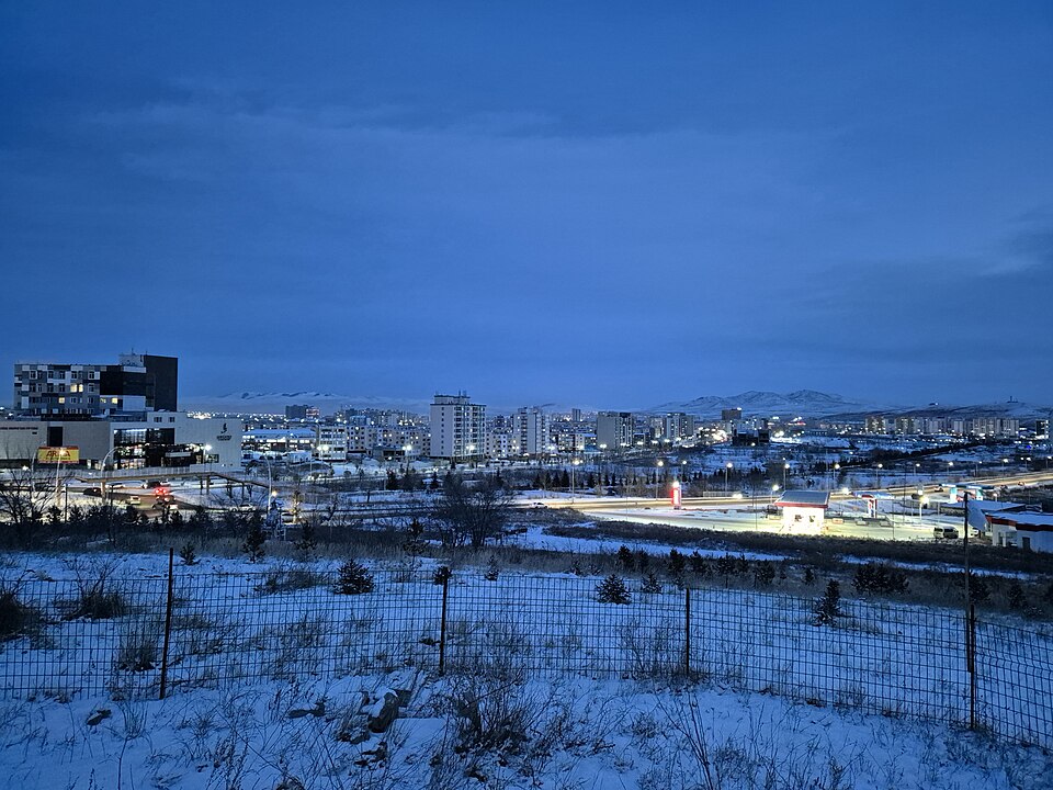 Fayl:Darkhan.jpg