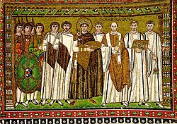 Yustinian na mozaike v San-Vitale