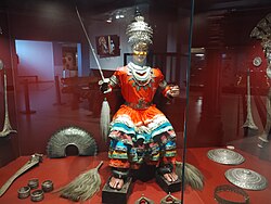 Manjusha muzeyidagi rohib haykali