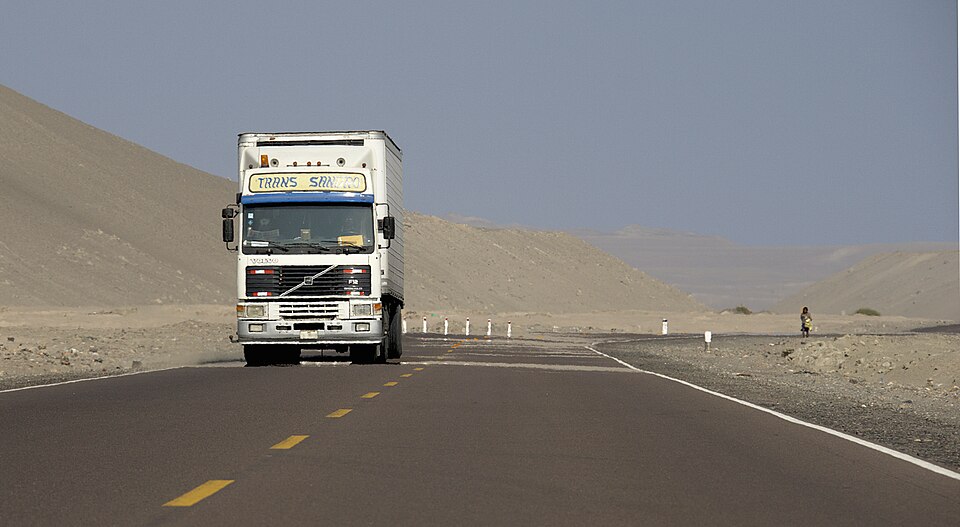 Fayl:PanAmericanHighwayPeru.jpg
