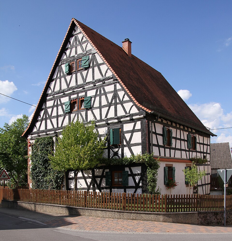 Fayl:Massweiler-Hauptstrasse 25-01-gje.jpg