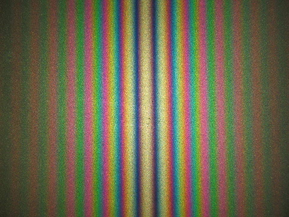Fayl:MichelsonCoinAirLumiereBlanche.JPG