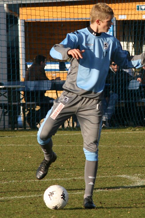 Fayl:Sven Bender.jpg
