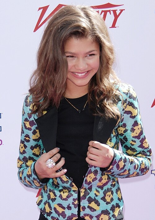 Fayl:ZendayaColemanOct2010.jpg