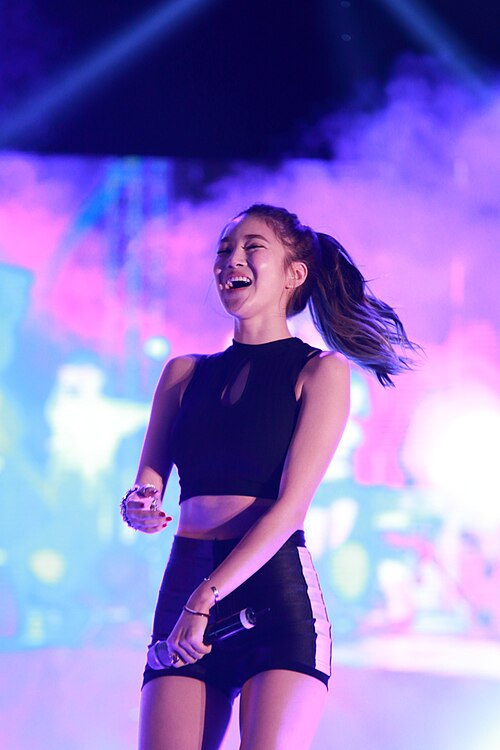 Fayl:140920. NS 윤지 경희사이버대학교 14.jpg