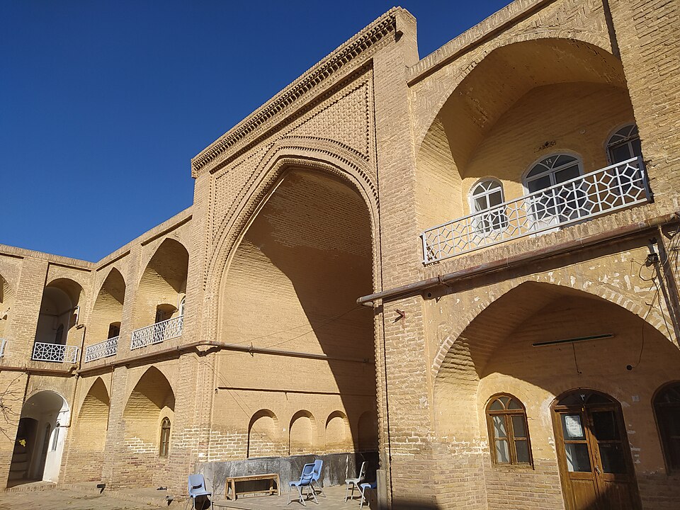 Fayl:Haj Soltan Madrasa2023-12-16 31.jpg
