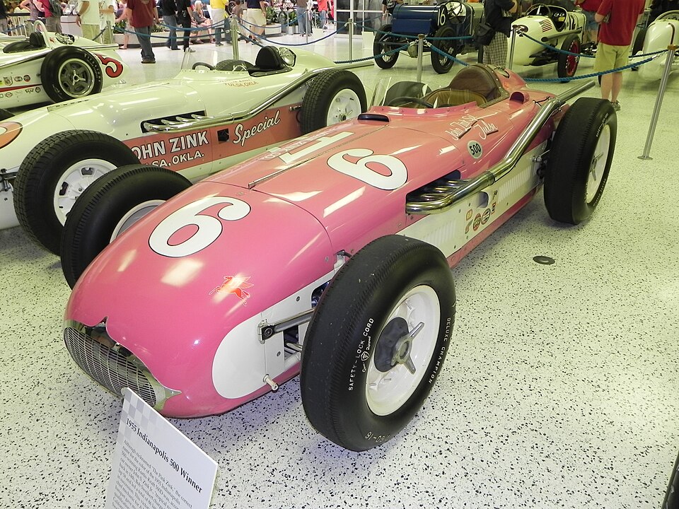 Fayl:Indy500winningcar1955.JPG