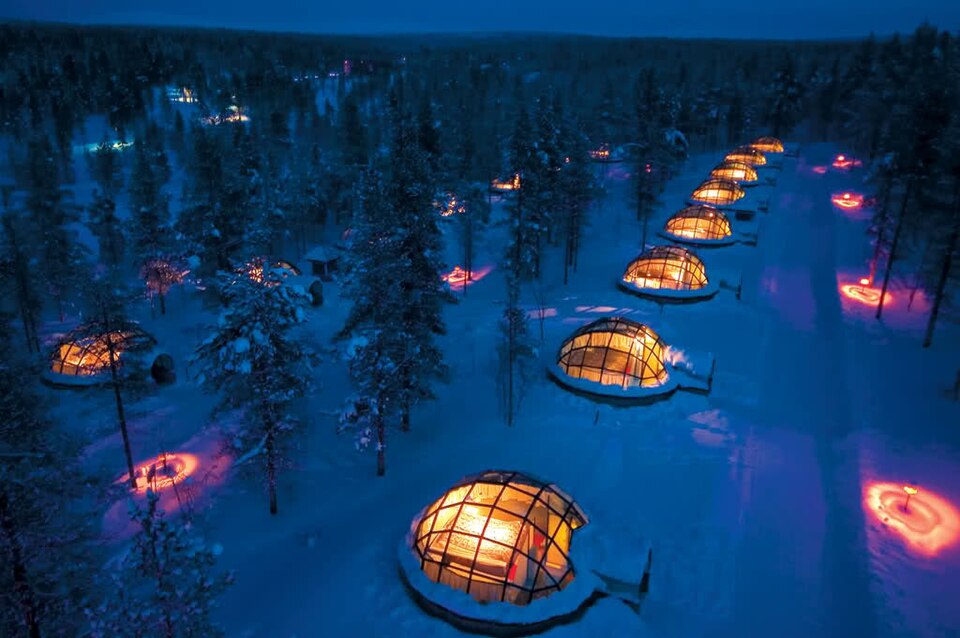 Fayl:Kakslauttanen Igloo village.jpg