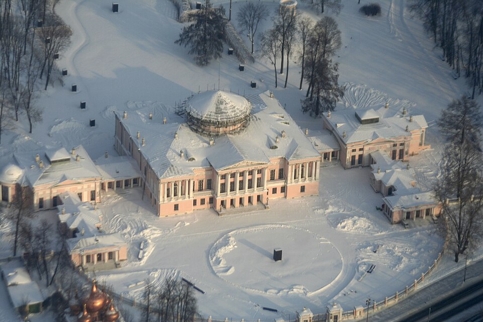 Fayl:Ostankino Palace (4325331247).jpg