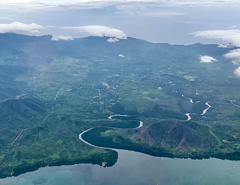 Fayl:Bacungan River.jpg