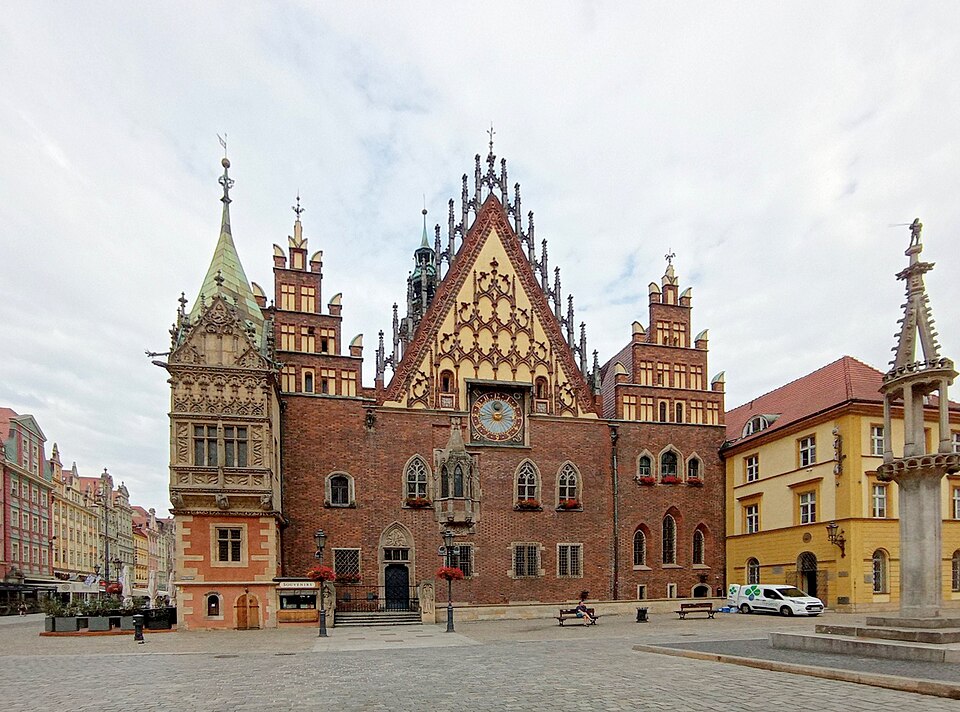 Fayl:Wrocław. Ratusz (6).jpg