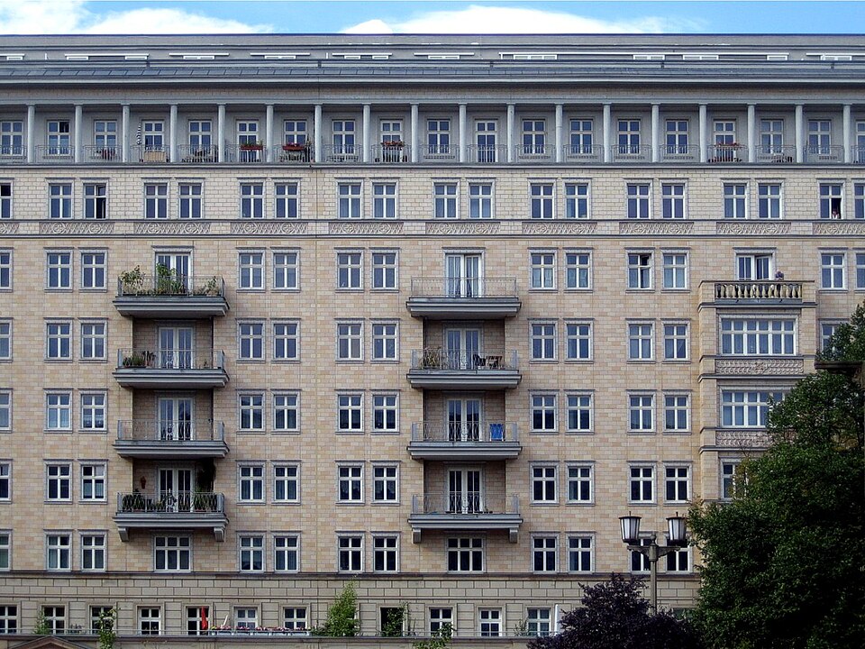 Fayl:K-M-Allee 2a.jpg