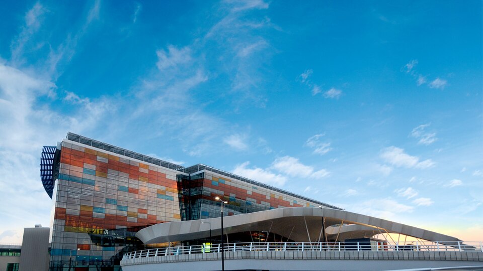 Fayl:Zvartnots airport.jpg
