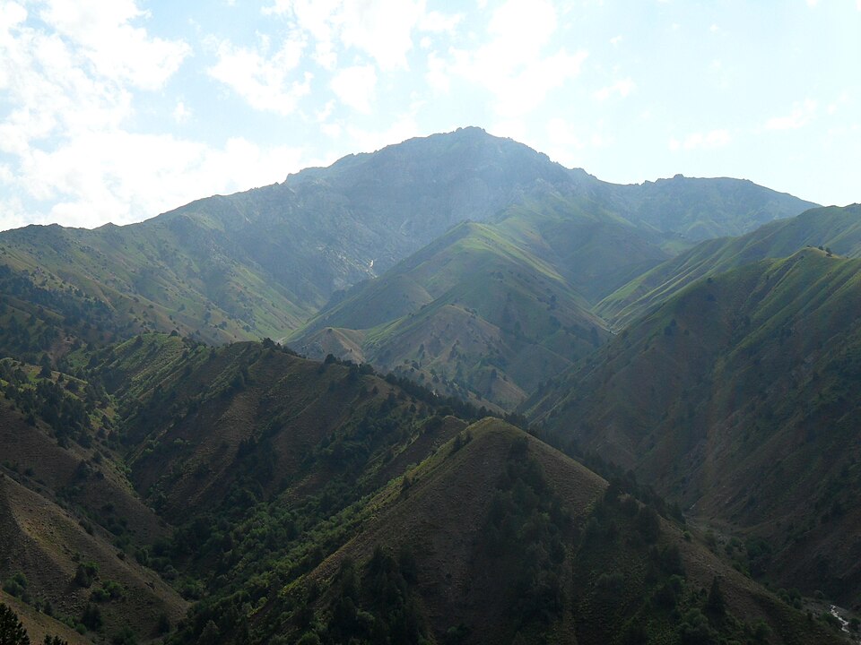 Fayl:Beldersay valley.JPG