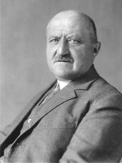 Fayl:Georg Michaelis (cropped).jpg