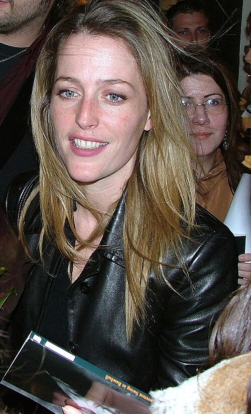 Fayl:Gillian anderson lk.jpg