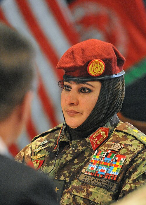 Fayl:Khatol Mohammadzai in 2012.jpg