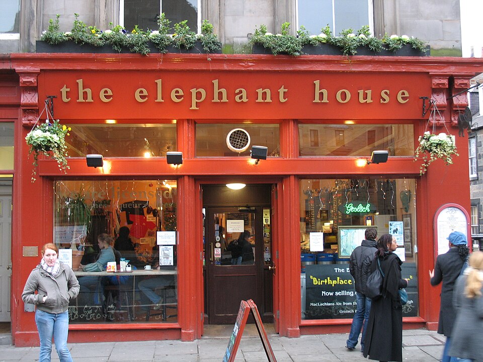 Fayl:The Elephant House.jpg