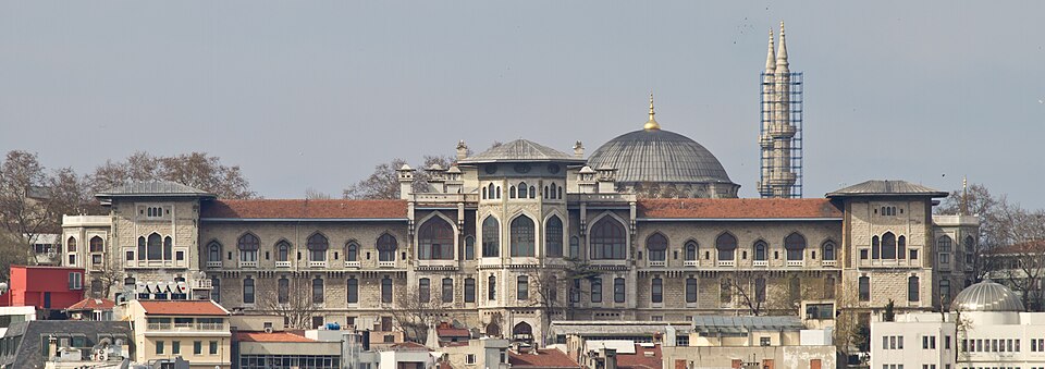 Fayl:Istanbul Erkek Lisesi.jpg