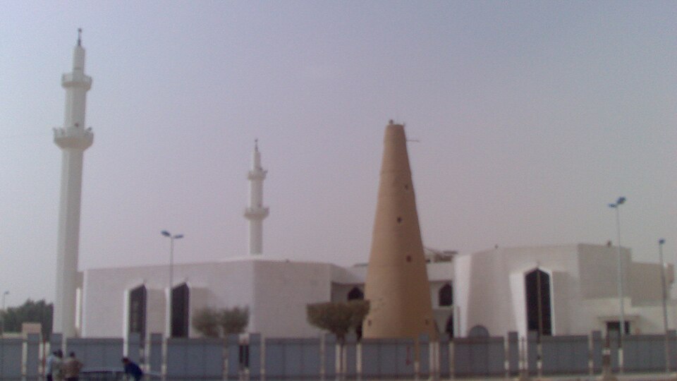 Fayl:Bin Uthaimeen Mosque, Unaizah.jpg