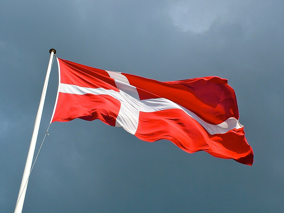 Fayl:Dannebrog.jpg