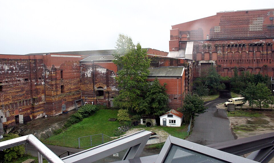 Fayl:Nuernberg-Kongresshalle-04-2005-gje.jpg