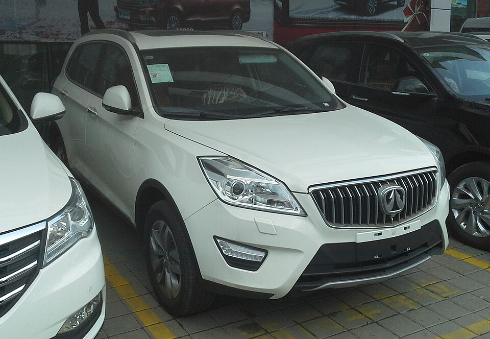 Fayl:Weiwang S50 2 China 2017-03-22.jpg
