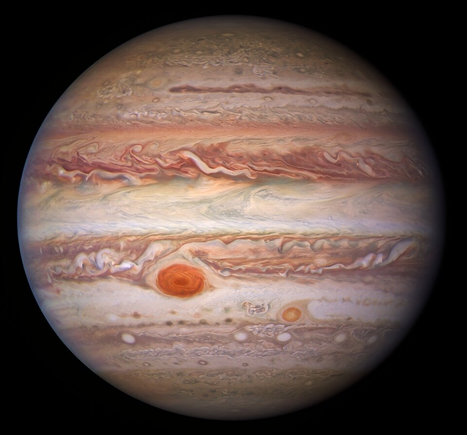 Fayl:Hubble Visible View of Jupiter.jpg
