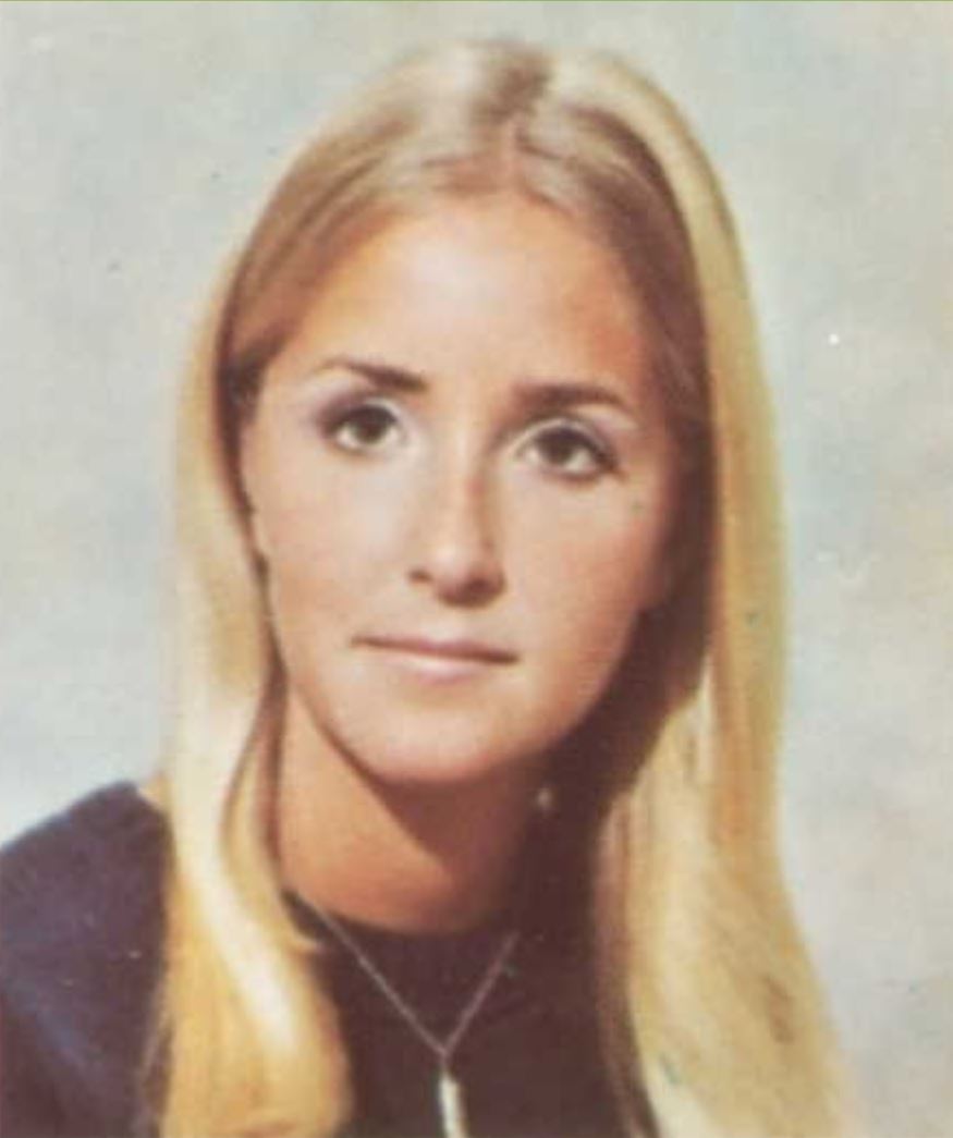 Fayl:Laura Ziskin yearbook.jpg