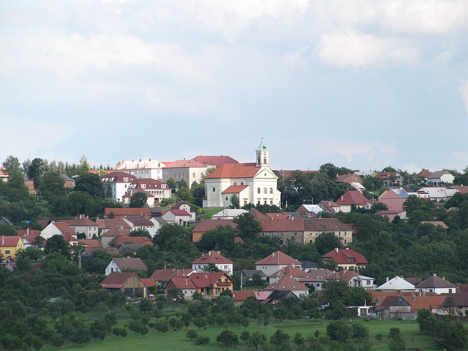 Fayl:Velký Ořechov.jpg