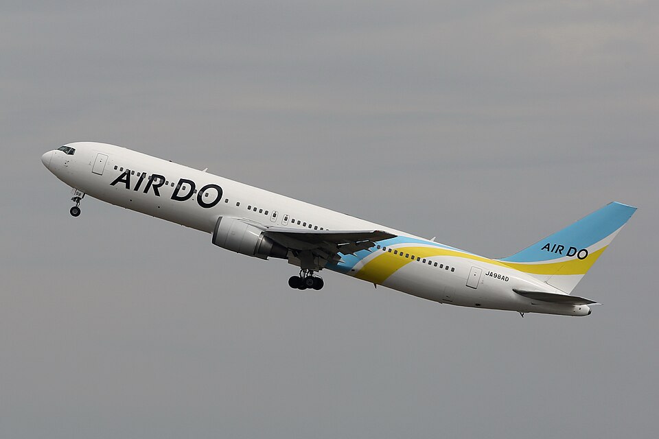 Fayl:AirDo B767-300ER (JA98AD) (25977609581).jpg
