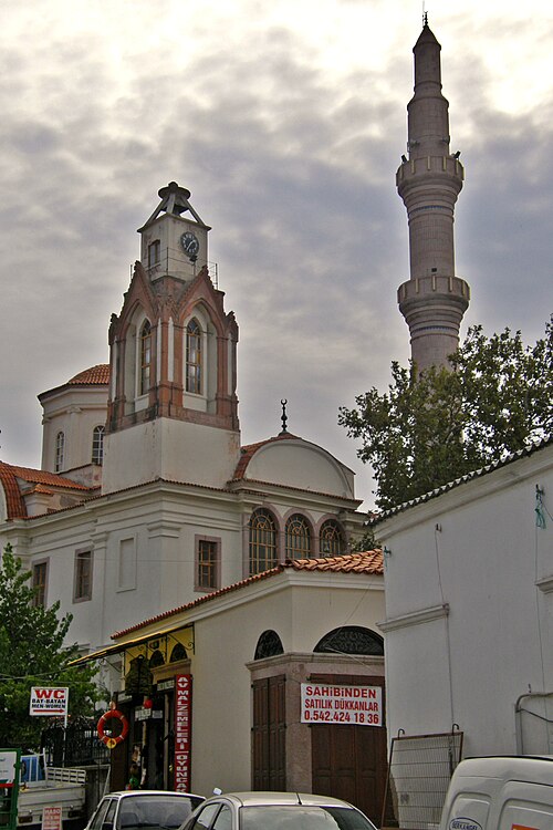 Fayl:Ayvalık la Mosquée Saatli (Turquie).JPG