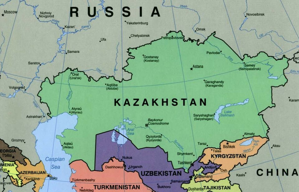 Fayl:Kazakhstan political map 2000.jpg